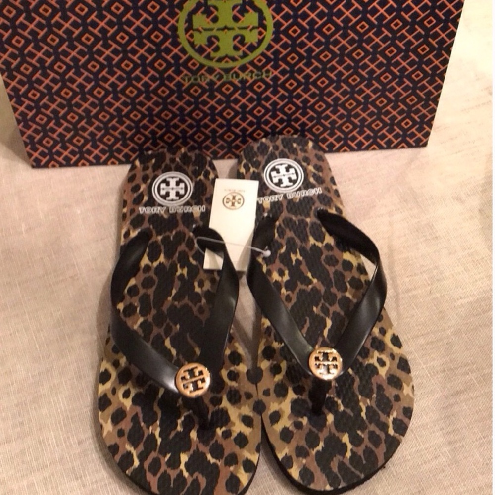 ♥️ Tory Burch Flip Flops- worn 1x